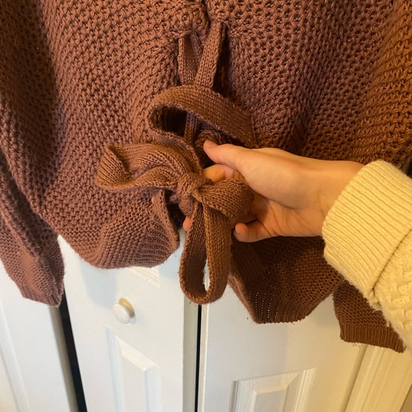 Express mauve tie back sweater - Picture 5 of 5